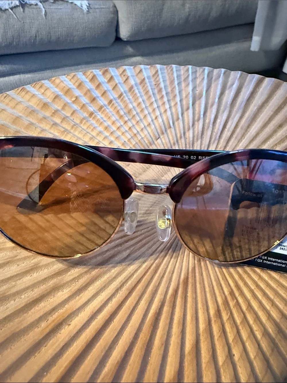 Classic Brown Men’s Sunglasses - Polarized Round Frame